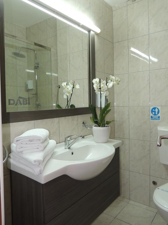 Guest House Dabi Kruševac Zewnętrze zdjęcie