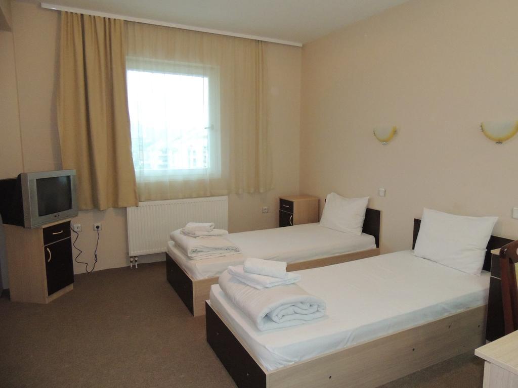 Guest House Dabi Kruševac Zewnętrze zdjęcie