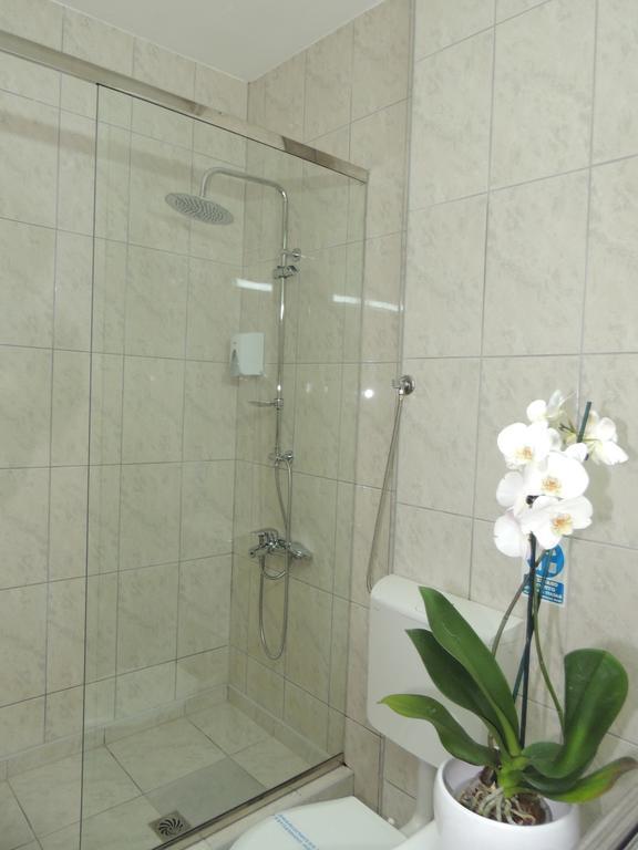 Guest House Dabi Kruševac Zewnętrze zdjęcie